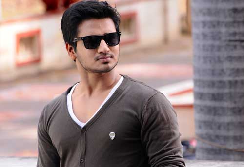 hero nikhil,nikhil new movie,surya vs surya,saiteja productions   మరో డిఫరెంట్‌ మూవీతో రాబోతున్న నిఖిల్‌